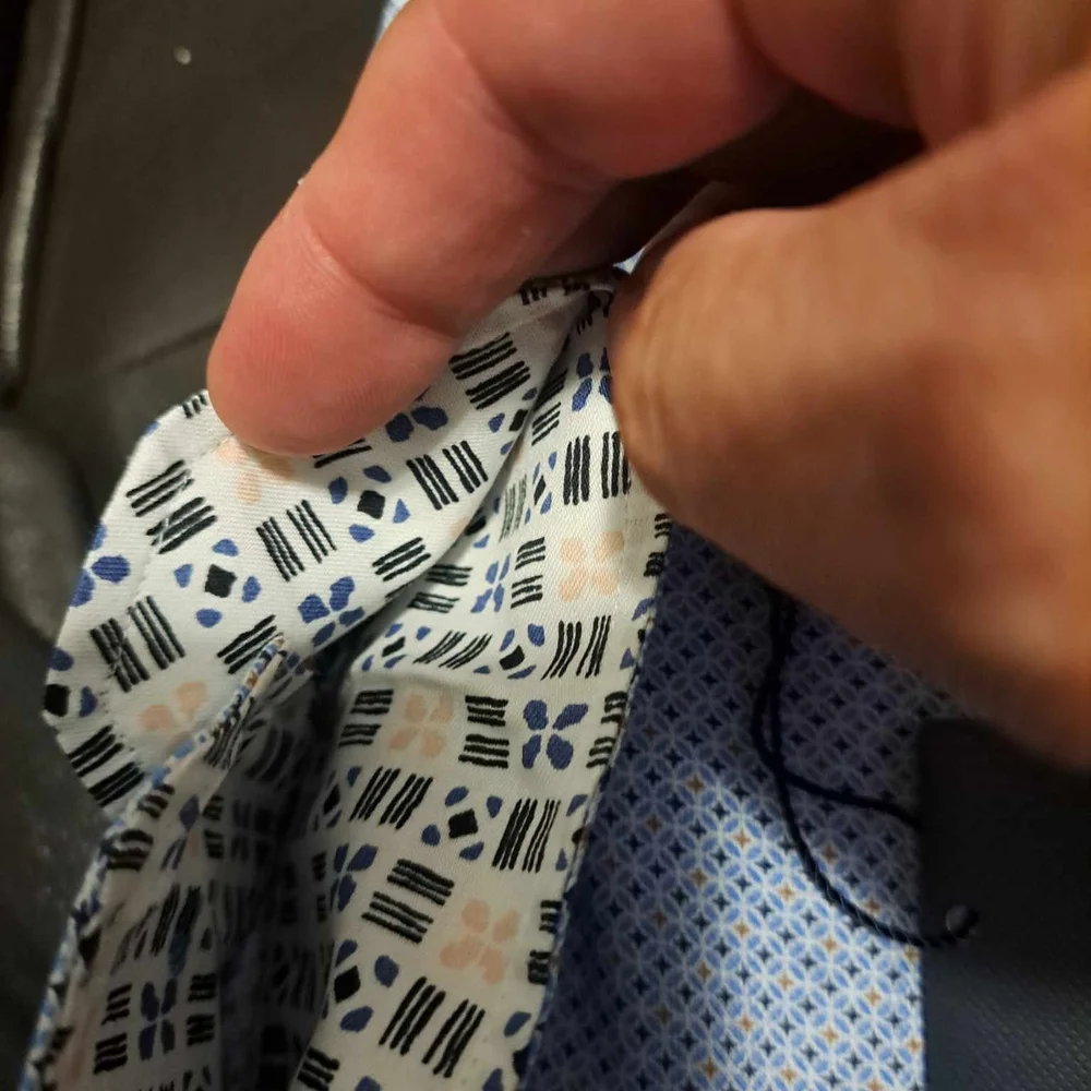 Daniel Hechter Men's Geometric Blue and White Dress Shirt - Picture 3 of 8